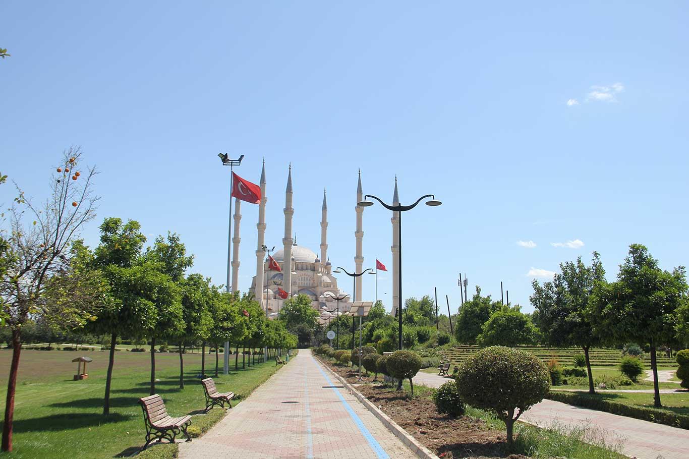 Adana'da Cuma namazı kılınacak camiler açıklandı